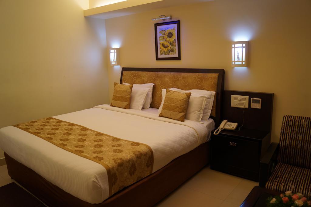 Hotel Budhil Park Visakhapatnam Habitación foto