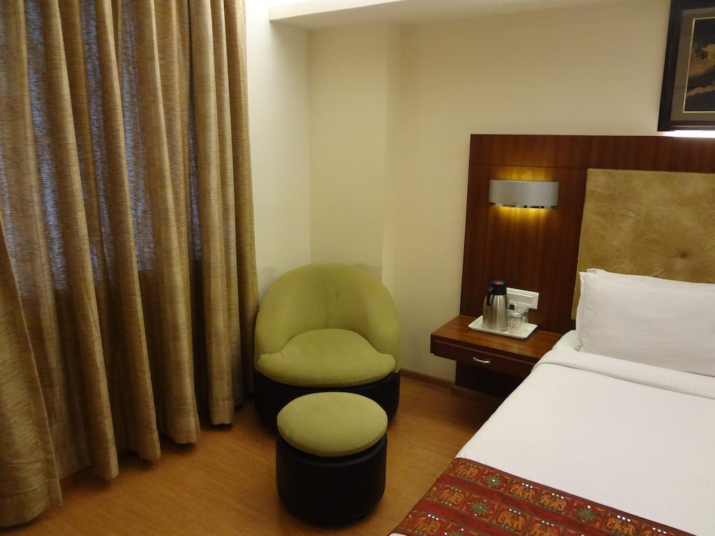 Hotel Budhil Park Visakhapatnam Exterior foto